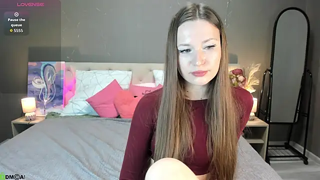 Snapshot of Malika_Raspberry chatting on 02-08-26, 03:15 Malika Raspberry online show from 02-08-26, 03:15