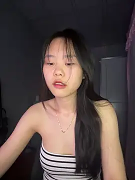 Kiee-lee online show from 03-28-26, 12:06