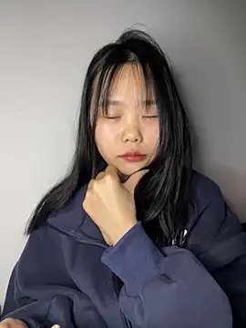 Kiee-lee online show from 03-10-26, 04:11