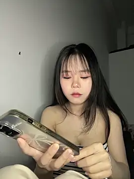 Kiee-lee online show from 03-07-26, 02:33