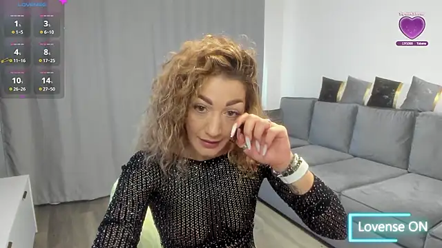 rossana doll online show from 02-27-26, 06:46