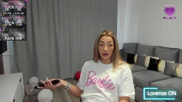 rossana doll online show from 02-18-26, 07:17