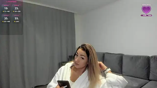 rossana doll online show from 02-02-26, 07:07