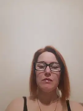 Snapshot of LanaOlbenst chatting on 05-17-26, 05:57 LanaOlbenst online show from 05-17-26, 05:57
