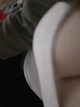 LanaOlbenst online show from 04-07-26, 06:54