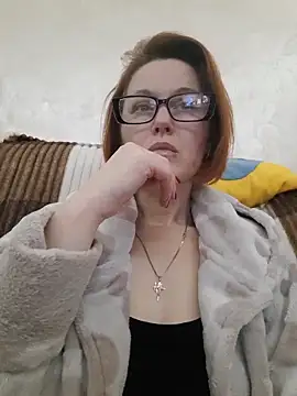 LanaOlbenst online show from 12-17-25, 08:47