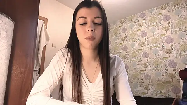 Snapshot of Mementoverdie chatting on 11-22-25, 06:23 Mementoverdie online show from 11-22-25, 06:23