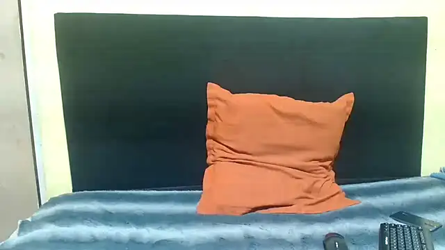 WildHornyTiger18 online show from 03-03-26, 08:16