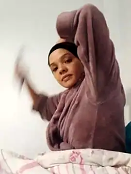 Cadence28 online show from 11-24-25, 04:34