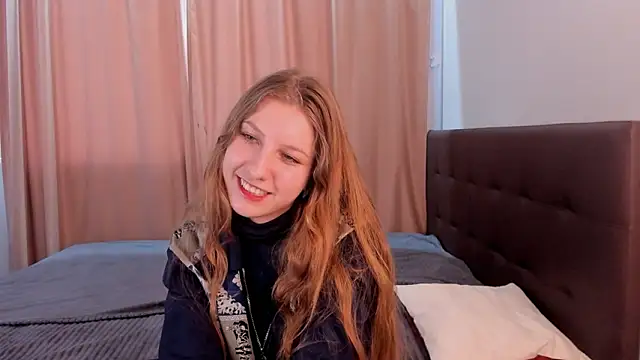 Snapshot of HazeLuneth chatting on 02-23-26, 07:20 HazeLuneth online show from 02-23-26, 07:20