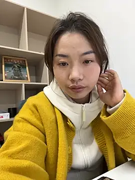 GYYoo online show from 11-29-25, 04:34