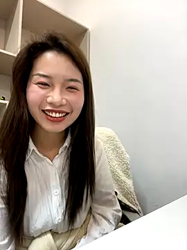 GYYoo online show from 11-28-25, 10:15