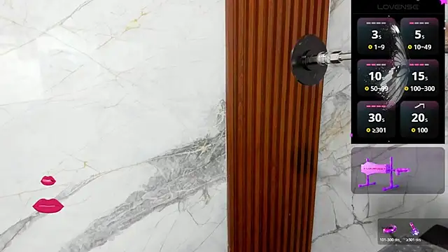 Latina candy01 online show from 04-17-26, 07:17