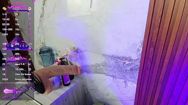 Snapshot of Latina_candy01 chatting on 02-21-26, 07:05 Latina candy01 online show from 02-21-26, 07:05