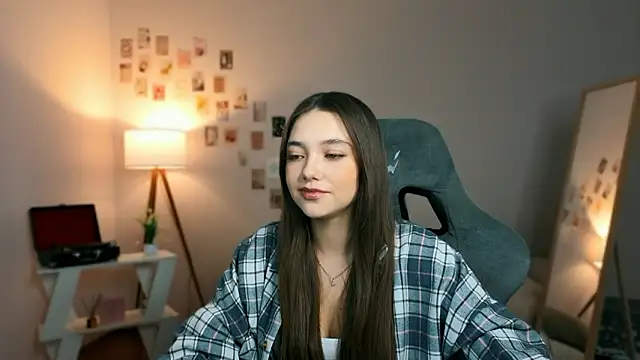 Vexorine online show from 03-18-26, 07:48