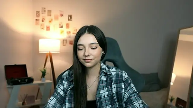 Vexorine online show from 04-12-26, 07:28