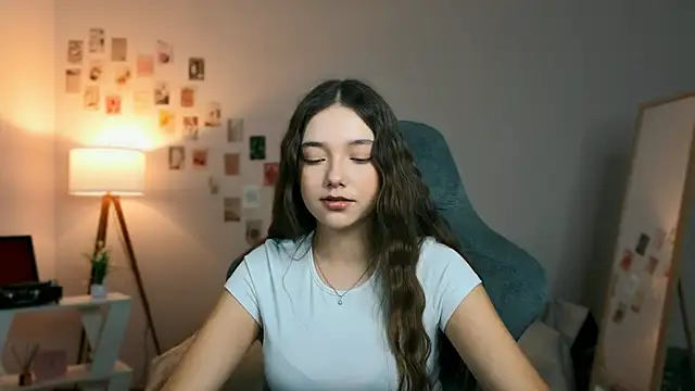 Vexorine online show from 04-05-26, 04:57