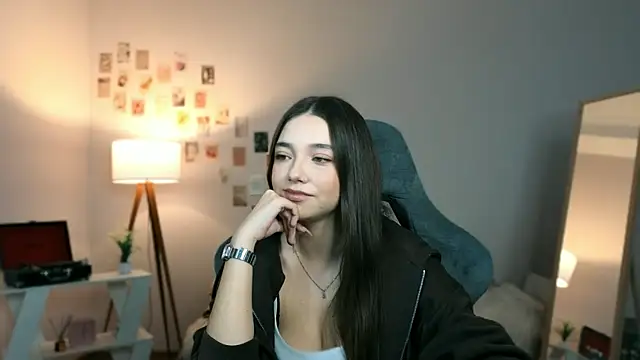 Vexorine online show from 04-08-26, 07:59