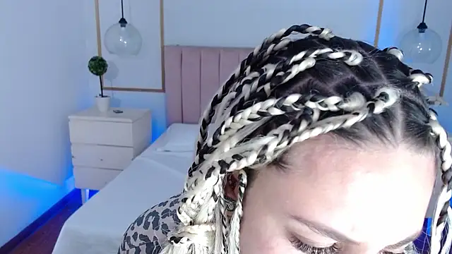 Alice Sinclair  online show from 01-13-26, 12:42