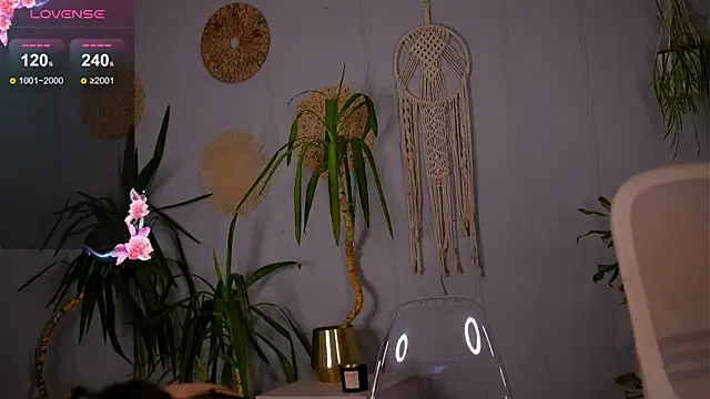 PureEllieX online show from 04-06-26, 03:13