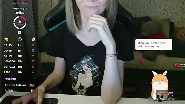   Katherine    online show from 11-23-25, 05:01