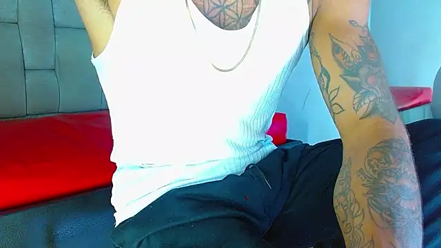 Hot Latino x online show from 03-20-26, 12:28