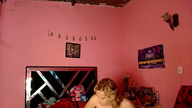 Venus2357 online show from 04-12-26, 10:18