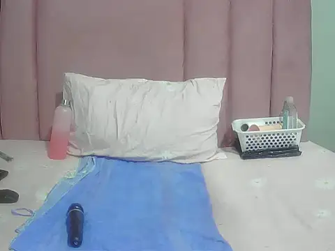 Cherrydollx online show from 05-11-26, 04:04