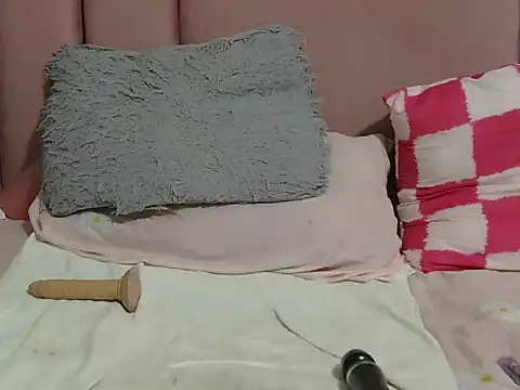 Cherrydollx online show from 06-14-26, 05:25