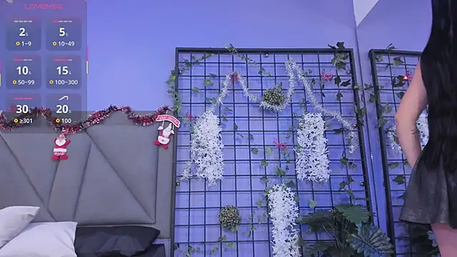 Gaby cruz  online show from 12-20-25, 11:02