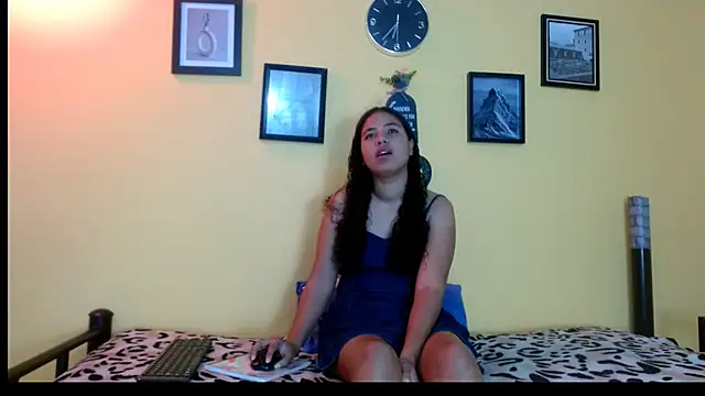 angel18evil online show from 11-25-25, 11:37