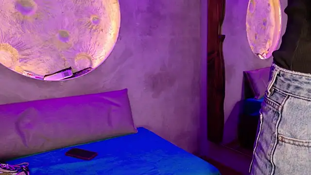 Kaaory online show from 02-28-26, 04:06