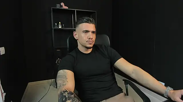 ElijahThorne online show from 04-27-26, 10:24