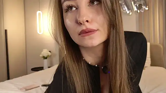 EvaEliss online show from 05-29-26, 03:07