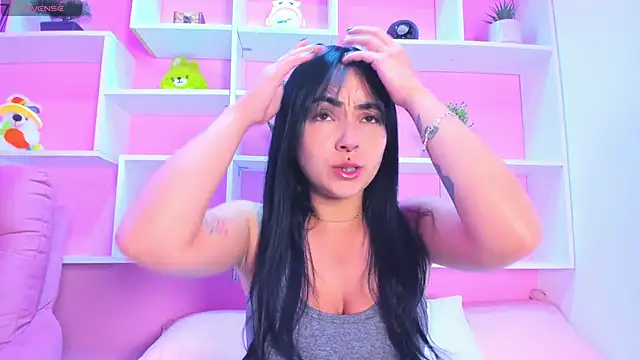 kittyMelvis online show from 12-02-25, 11:34