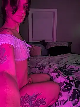 LexiLuxi online show from 11-27-25, 04:13