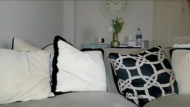 Ruby brooksxo online show from 07-08-26, 10:10