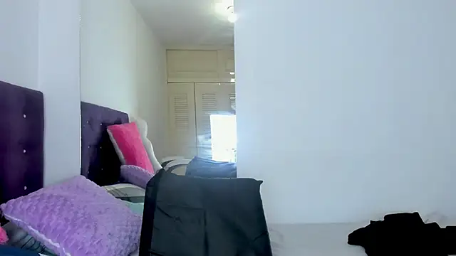 Snapshot of veronicaa_squirt chatting on 04-09-26, 06:19 veronicaa squirt online show from 04-09-26, 06:19