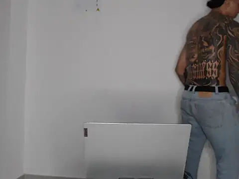 Snapshot of master_Tripa chatting on 11-20-25, 11:36 master Tripa online show from 11-20-25, 11:36