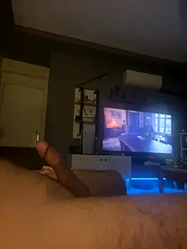 Snapshot of BarbieEce chatting on 11-27-25, 04:40 BarbieEce online show from 11-27-25, 04:40