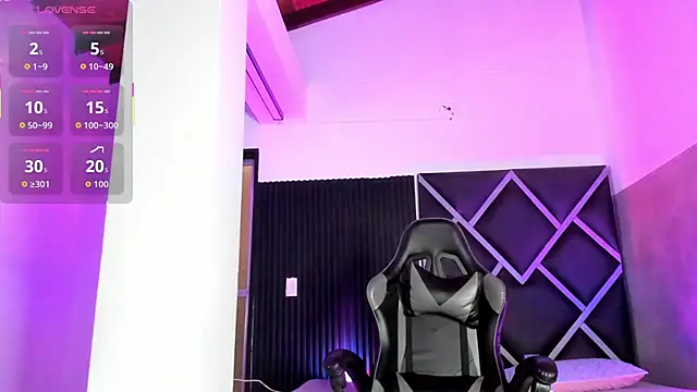 Alise-Mason online show from 12-22-25, 09:26