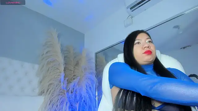 lunaa hart online show from 03-29-26, 03:19