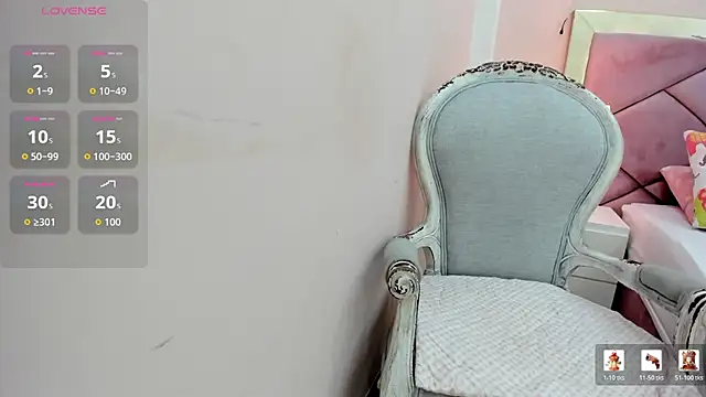 Snapshot of VictoriaLasse chatting on 07-14-26, 01:17 VictoriaLasse online show from 07-14-26, 01:17