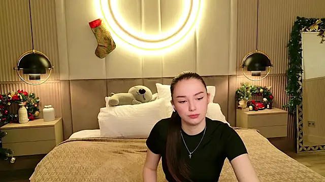 Amber Bond online show from 01-07-26, 06:07