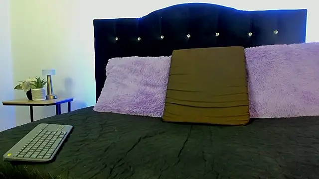 eren jeager online show from 02-25-26, 01:17