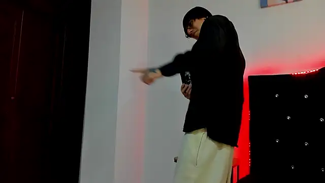 eren jeager online show from 02-03-26, 06:22