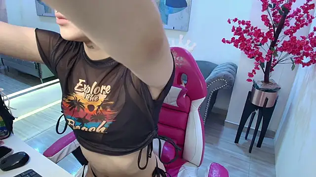 Emily andrews online show from 05-14-26, 08:06