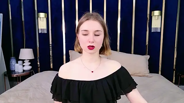 Janice Corona online show from 03-18-26, 04:30