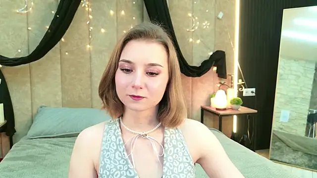 Janice Corona online show from 05-19-26, 03:52