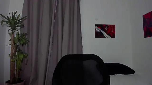 Catty Noir online show from 03-26-26, 03:38